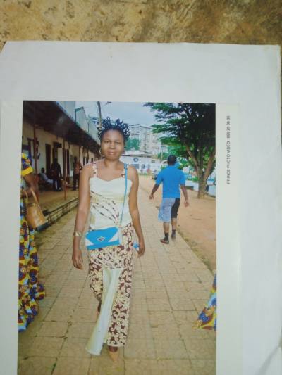 PAULE 40 years Yaoundé Cameroon