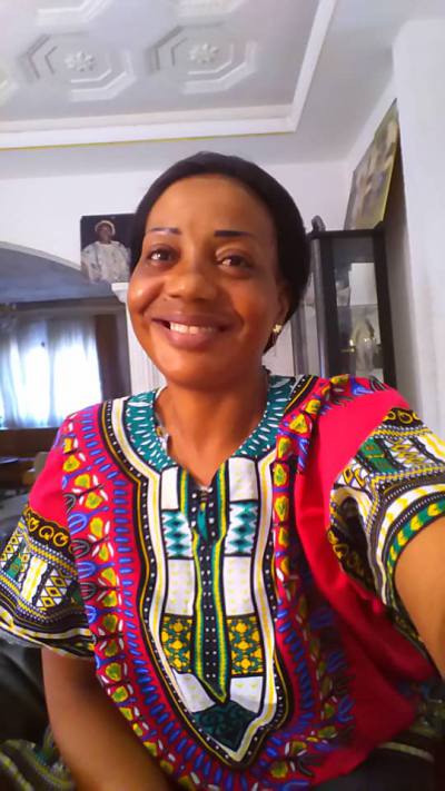 Marie Florence 41 years Yaoundé Cameroon