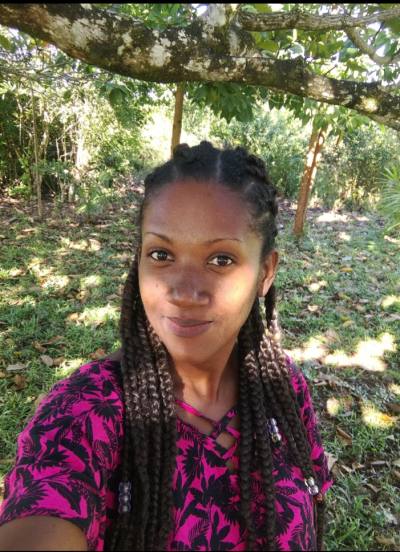 Gina 36 Jahre Toamasina Madagaskar