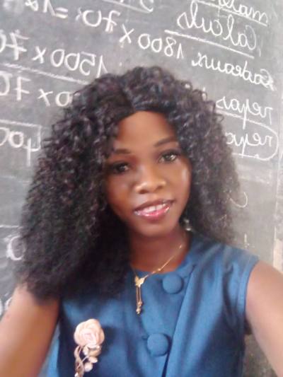 Myriame 25 ans Douala 3 Cameroun