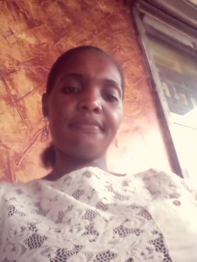 Georgette 38 years Yaoundé 1er Cameroon