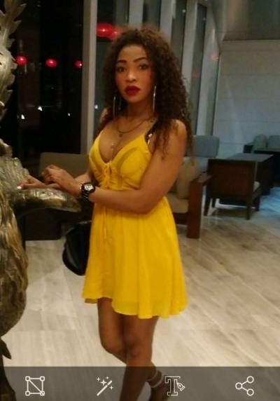 Fannie 29 ans Yaoundé Cameroun