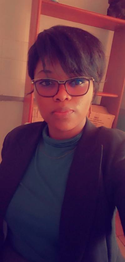Francine 33 ans Yaoundé  Cameroun