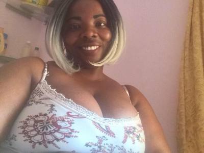 Nadège  38 ans Rabat Maroc