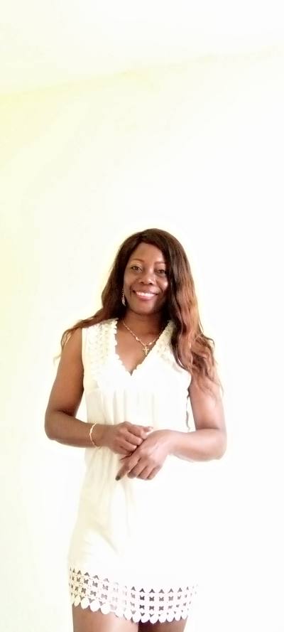 Annabelle 46 ans Centre  Cameroun