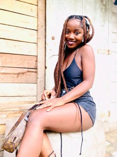 Nathalie 20 ans Tananarive  Madagascar