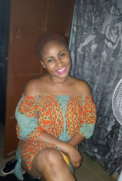 Dorcas 39 years Lomé Togo
