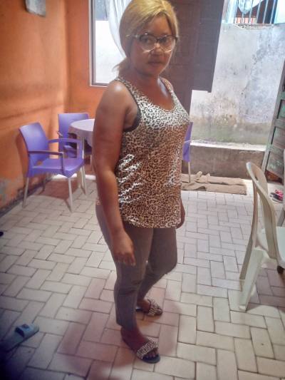 Mira 41 ans Libreville  Gabon