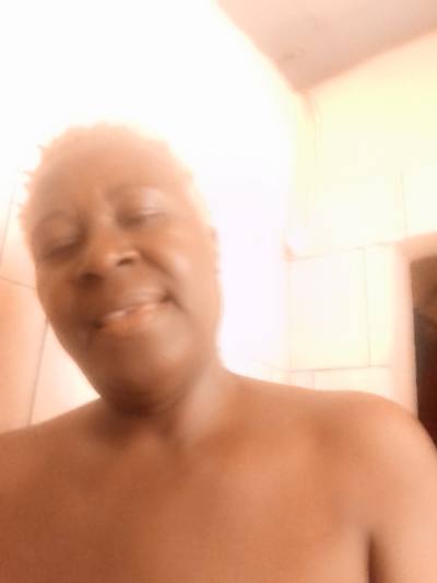 Francine 52 ans Nkol Afamba Cameroun