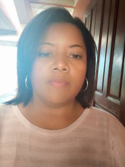 Onice 44 ans Tamatave  Madagascar