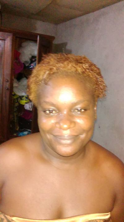 Gaelle 36 Jahre Kribi Kamerun