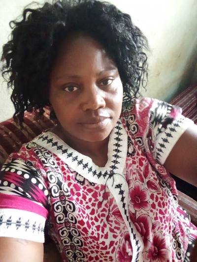 Jeannette 40 ans Yaoundé Cameroun