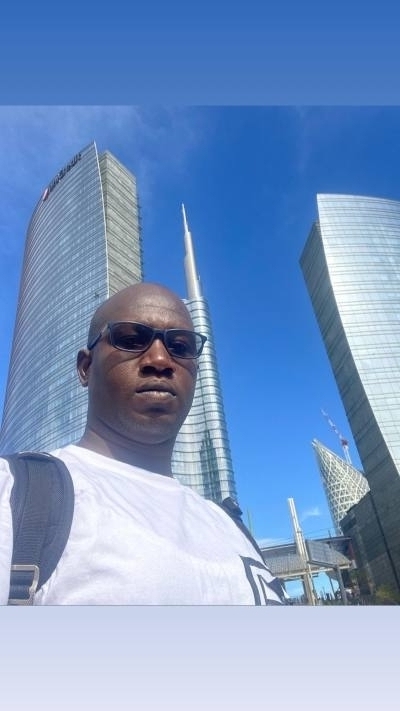 Mohame 38 ans Martinengo  Italie