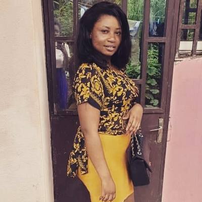 Charlène mbele 33 ans Obala Cameroun