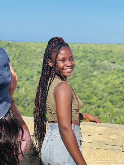 Josephine 23 ans Accra Ghana