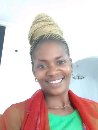 Yolande 34 ans De You De 3  Cameroun