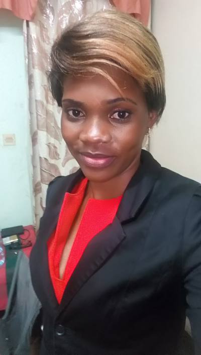 Ashleyla miss 36 ans Yaoundé  Cameroun