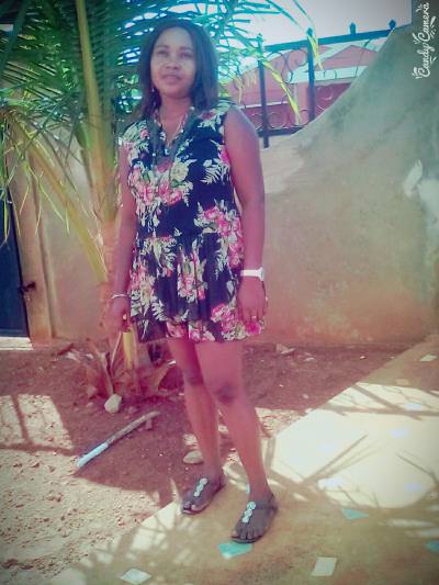 Vanina 38 Jahre Diego-suarez Madagaskar