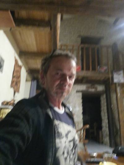 Francois 64 ans Chasseneuil Du Poitou France