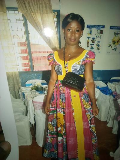 Armelle 35 ans Centre Cameroun