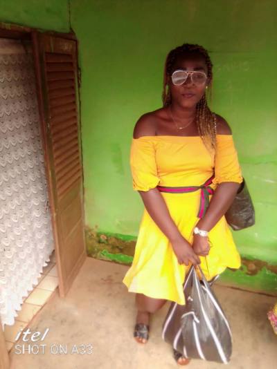 Barbara 30 Jahre Yaoundé Kamerun