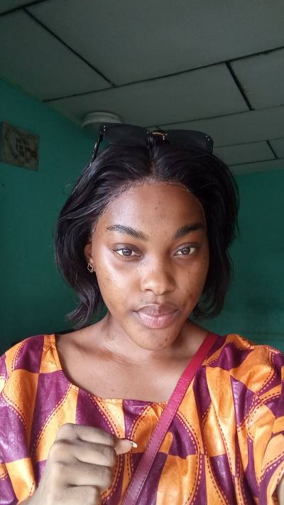 Sabrina 21 years Estuaire  Gabon