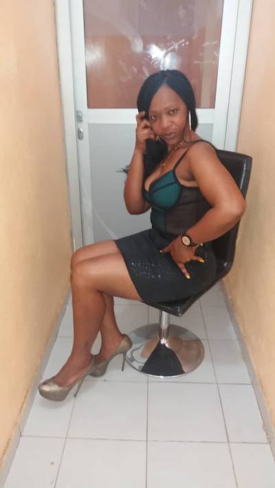 Marie pierre 40 ans Yaounde Cameroun