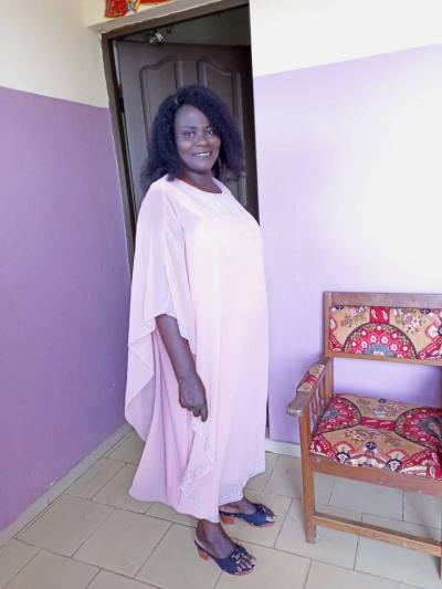 Poline 58 ans Abidjan Côte d'Ivoire