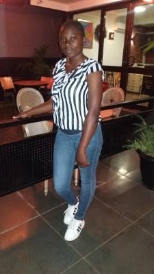 Valmira 25 Jahre Yaoundé  Kamerun