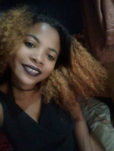 Keyrah 29 ans Tananarive Madagascar