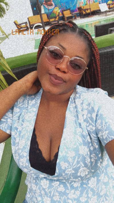 Aurelie Site de rencontre femme black Cameroun rencontres célibataires 30 ans