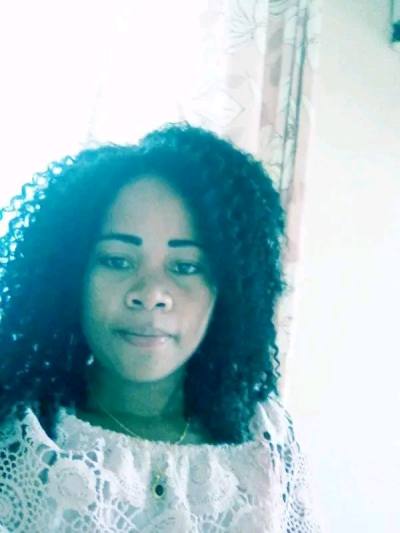 Rasoa 32 ans Madagascar Madagascar