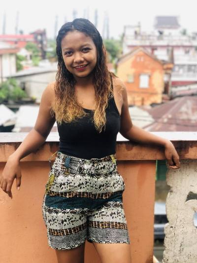 Fifi 28 ans Tananarive  Madagascar