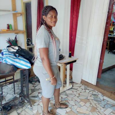 Justine 36 ans Yaoundé Cameroun