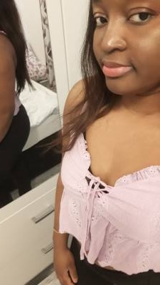 Carole 31 ans Bremen  Allemagne
