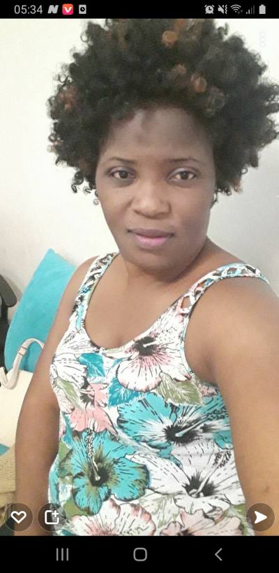 Manjah Site de rencontre femme black Madagascar rencontres célibataires 25 ans
