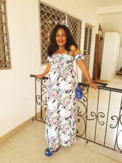 Carla 37 ans Yaoundé Cameroun