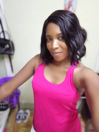 Vanessa 32 ans Douala Cameroun