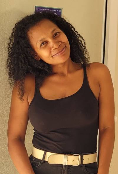 Patricia 36 ans Antalaha Madagascar