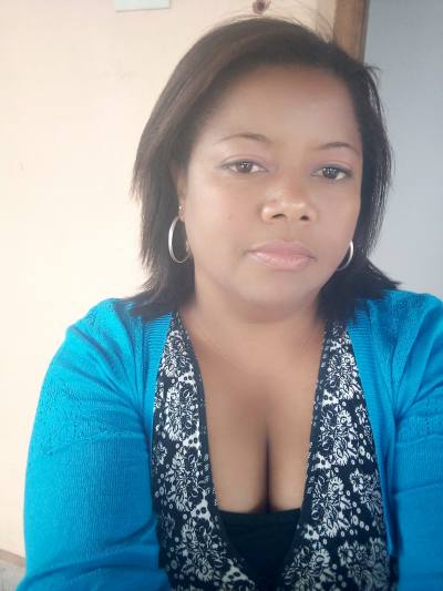 Onice 44 ans Tamatave  Madagascar