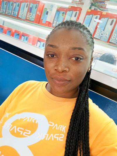 Pauline 28 ans Yaoundé Cameroun