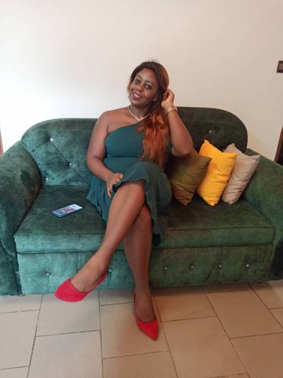 Cathy 32 ans Centre Cameroun