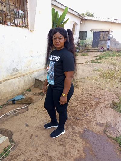 Chantal 32 ans Yaoundé Cameroun