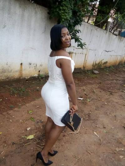 Melanie 38 ans Centre  Cameroun