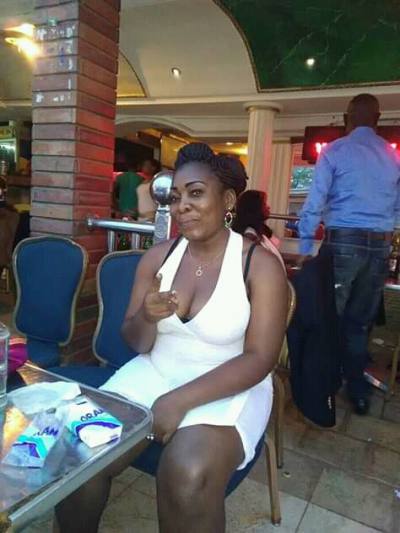 Maryline 35 ans Yaounde Cameroun