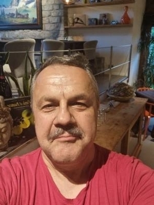 Paul 53 ans Bolzano Italie