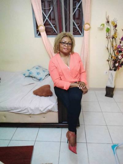 Christine 57 ans Libreville Gabon
