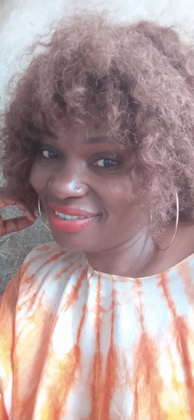 Michele 37 ans Emana  Cameroun