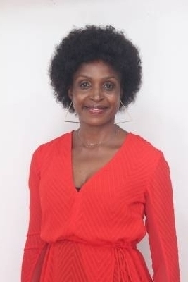 Jeanne 43 Jahre Yaoundé Kamerun