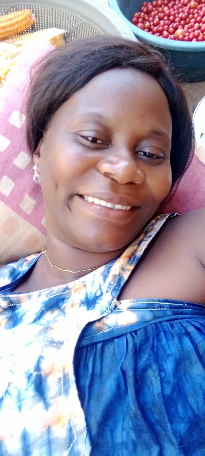 Mireille 43 ans Douala Cameroun